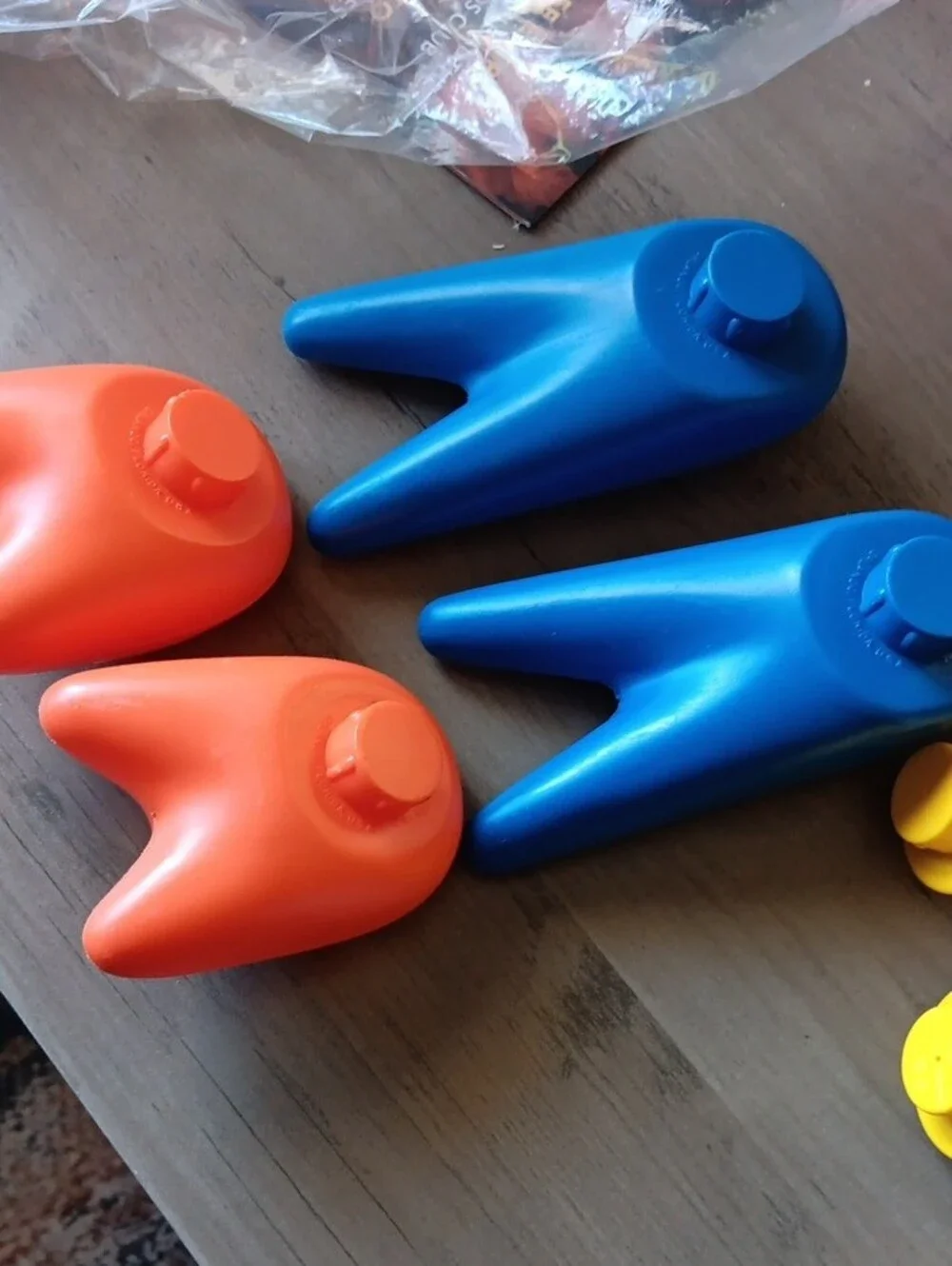 Vintage Tupperware  Zoo-it-Yourself Toy. 13 Piece.